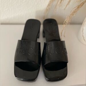 Gucci sandals
